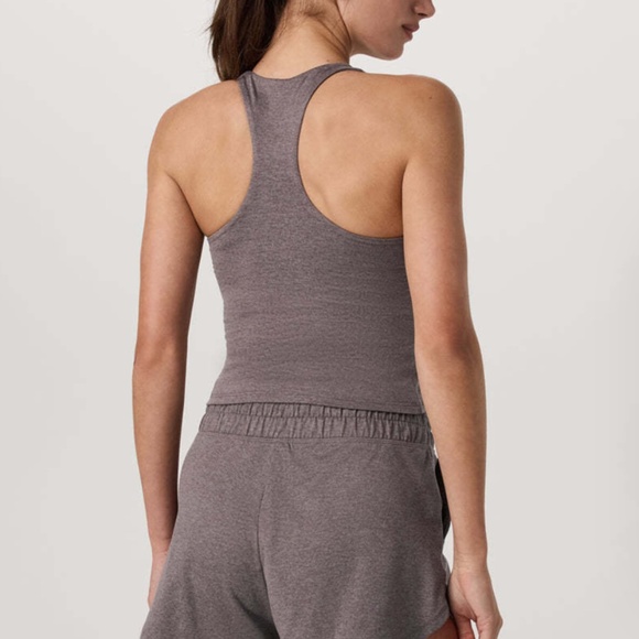 Nwt vuori Halo Performance Crop Top 2.0 sz small - Picture 3 of 5